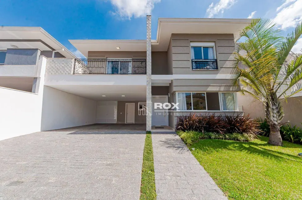 Casa de Condomínio com 4 quartos à venda, 392m2 em Santa Felicidade, Curitiba - PR - imagem 3 Foto 3 de Casa de Condomínio com 4 quartos à venda, 392m2 em Santa Felicidade, Curitiba - PR