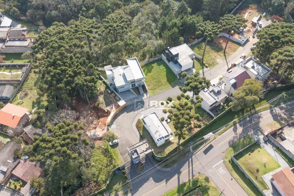 Foto 3 de Terreno / Lote à venda, 387m2 em Taboão, Curitiba - PR