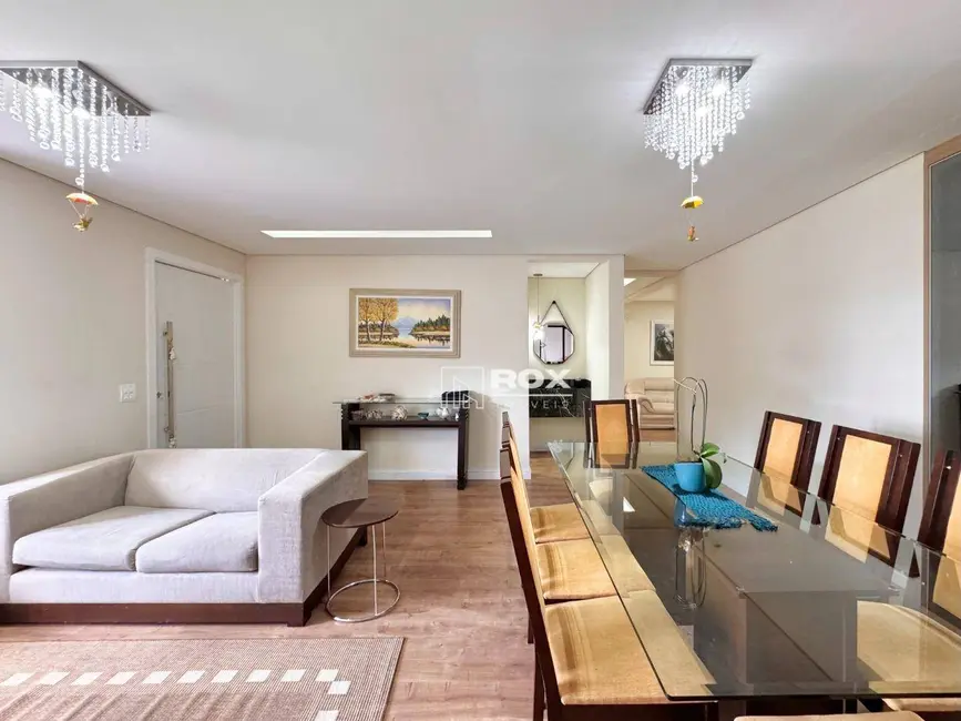 Foto 5 de Casa com 3 quartos à venda, 450m2 em São João, Curitiba - PR