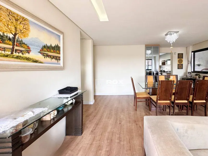 Foto 3 de Casa com 3 quartos à venda, 450m2 em São João, Curitiba - PR