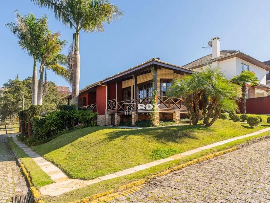 Foto 1 de Casa de Condomínio com 3 quartos à venda, 495m2 em Butiatuvinha, Curitiba - PR