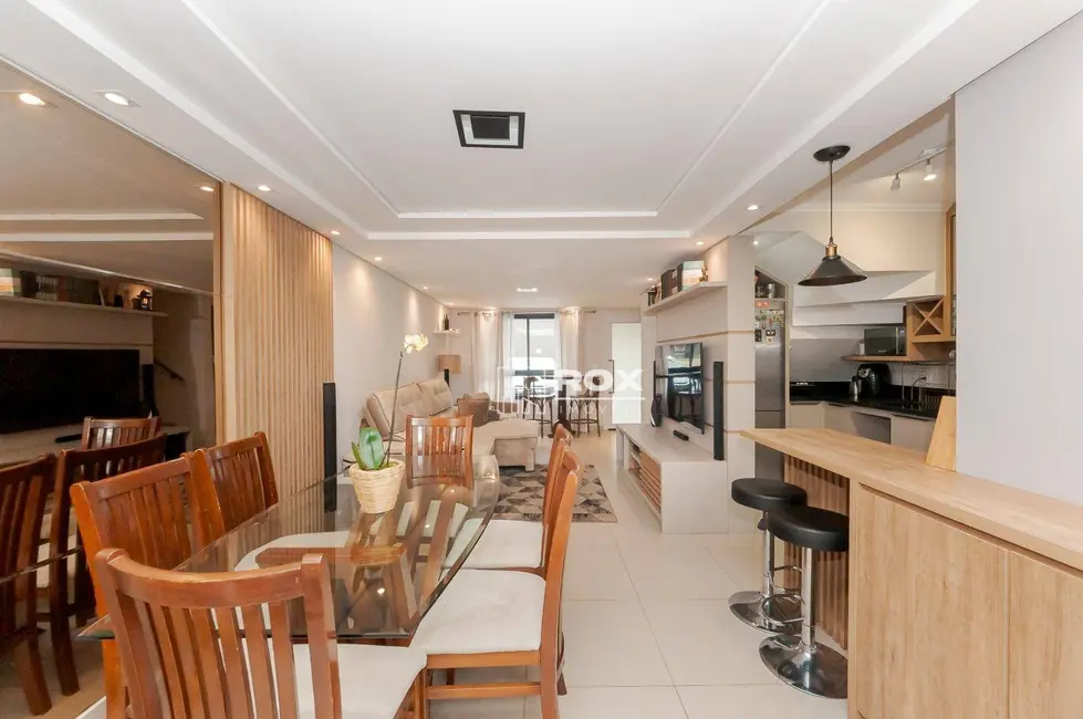 Foto 7 de Sobrado com 3 quartos à venda, 104m2 em Santa Cândida, Curitiba - PR