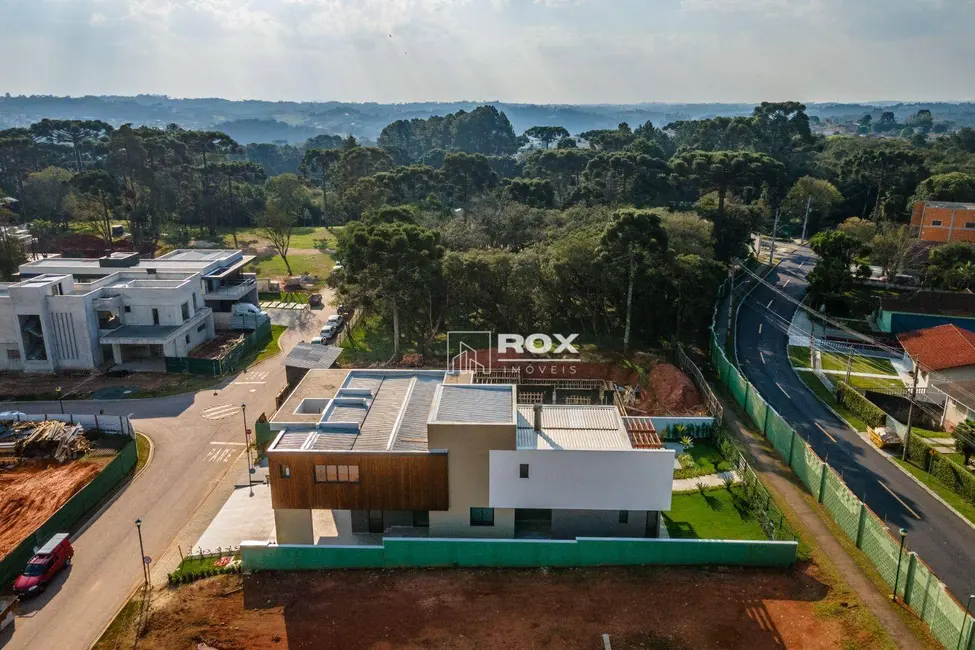 Casa com 4 quartos à venda, 2578m2 em Curitiba - PR - imagem 7 Foto 7 de Casa com 4 quartos à venda, 2578m2 em Curitiba - PR