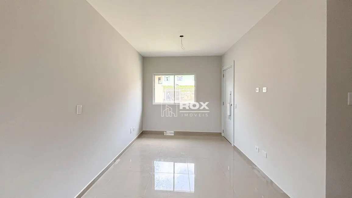 Sobrado com 3 quartos à venda, 77m2 em São João, Curitiba - PR - imagem 8 Foto 8 de Sobrado com 3 quartos à venda, 77m2 em São João, Curitiba - PR