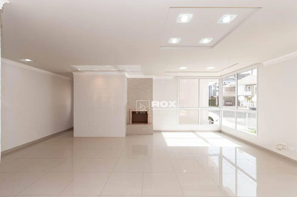 Foto 3 de Casa de Condomínio com 4 quartos à venda, 366m2 em Santa Felicidade, Curitiba - PR