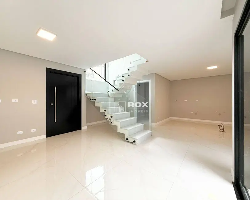 Casa de Condomínio com 3 quartos à venda, 194m2 em Santa Cândida, Curitiba - PR - imagem 5 Foto 5 de Casa de Condomínio com 3 quartos à venda, 194m2 em Santa Cândida, Curitiba - PR