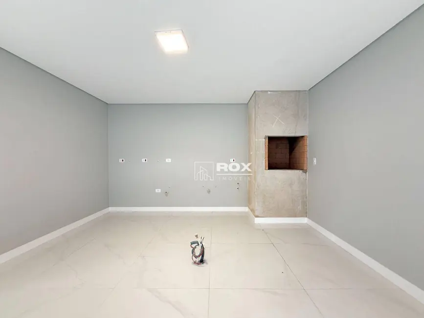 Casa de Condomínio com 3 quartos à venda, 194m2 em Santa Cândida, Curitiba - PR - imagem 7 Foto 7 de Casa de Condomínio com 3 quartos à venda, 194m2 em Santa Cândida, Curitiba - PR