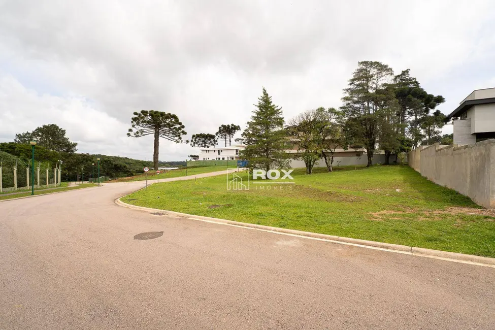 Foto 1 de Terreno / Lote à venda, 1032m2 em Curitiba - PR