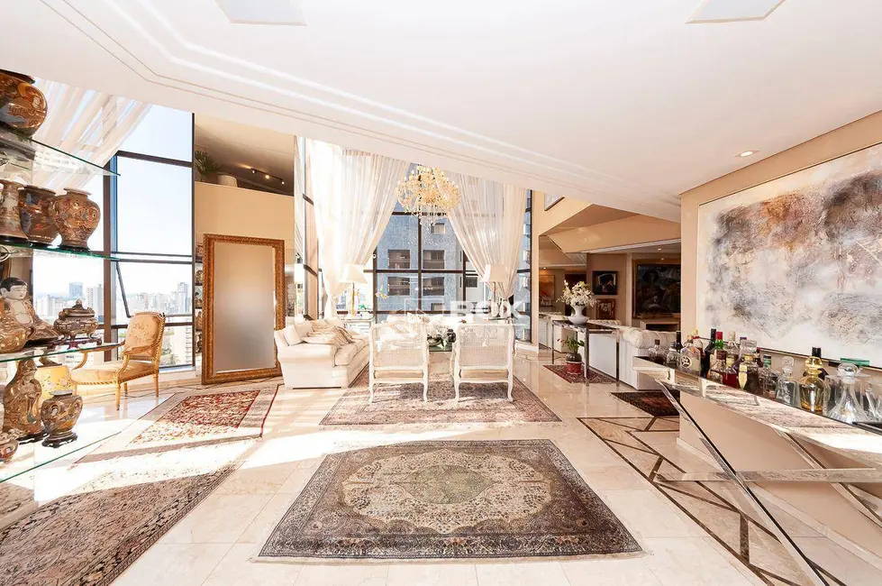 Foto 6 de Apartamento com 5 quartos à venda, 924m2 em Batel, Curitiba - PR