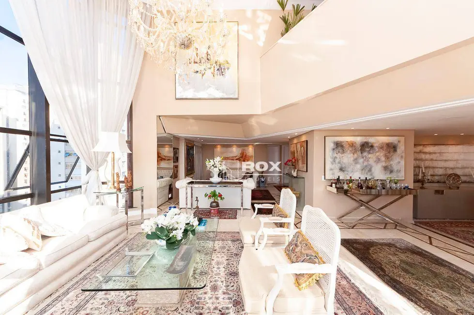 Foto 9 de Apartamento com 5 quartos à venda, 924m2 em Batel, Curitiba - PR