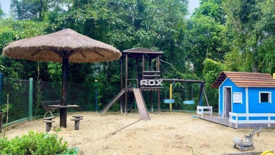 Terreno / Lote à venda, 1387m2 em Santa Cândida, Curitiba - PR - imagem 9 Foto 9 de Terreno / Lote à venda, 1387m2 em Santa Cândida, Curitiba - PR