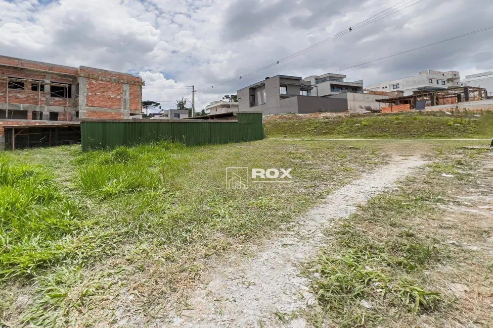 Foto 4 de Terreno / Lote à venda, 314m2 em Tingui, Curitiba - PR