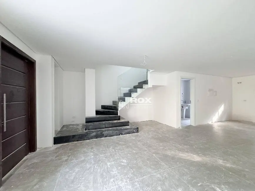 Foto 3 de Casa de Condomínio com 3 quartos à venda, 128m2 em Santa Cândida, Curitiba - PR