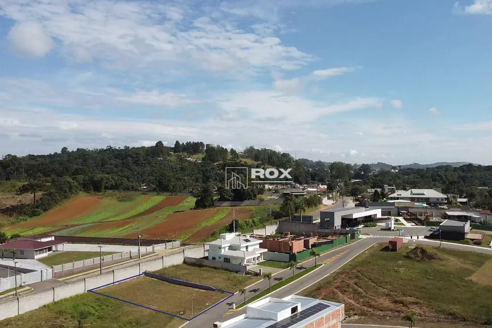 Foto 2 de Terreno / Lote à venda, 758m2 em Butiatumirim, Colombo - PR