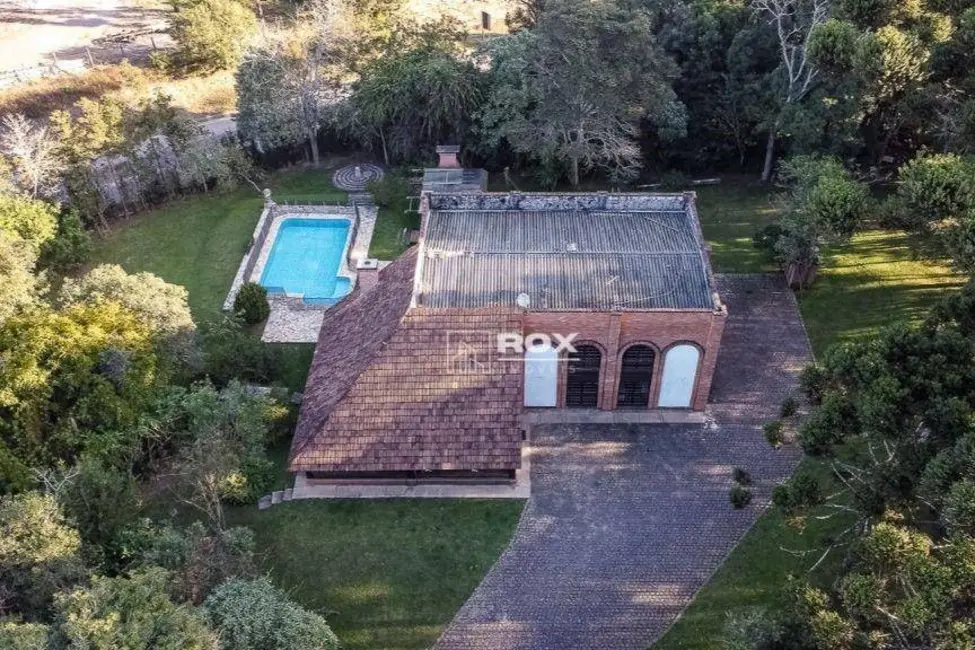 Chácara com 5 quartos à venda, 8717m2 em Centro, Campo Magro - PR - imagem 3 Foto 3 de Chácara com 5 quartos à venda, 8717m2 em Centro, Campo Magro - PR