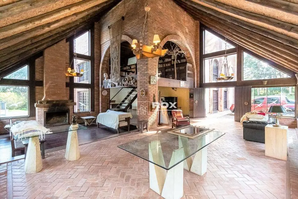 Chácara com 5 quartos à venda, 8717m2 em Centro, Campo Magro - PR - imagem 8 Foto 8 de Chácara com 5 quartos à venda, 8717m2 em Centro, Campo Magro - PR