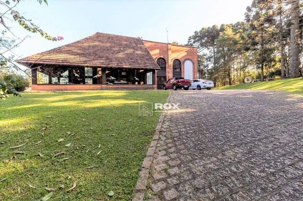 Chácara com 5 quartos à venda, 8717m2 em Centro, Campo Magro - PR - imagem 4 Foto 4 de Chácara com 5 quartos à venda, 8717m2 em Centro, Campo Magro - PR