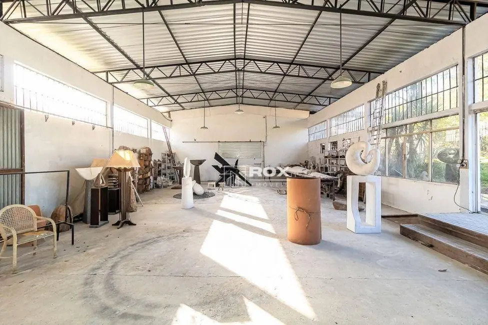 Armazém / Galpão à venda, 2064m2 em Centro, Campo Magro - PR - imagem 5 Foto 5 de Armazém / Galpão à venda, 2064m2 em Centro, Campo Magro - PR