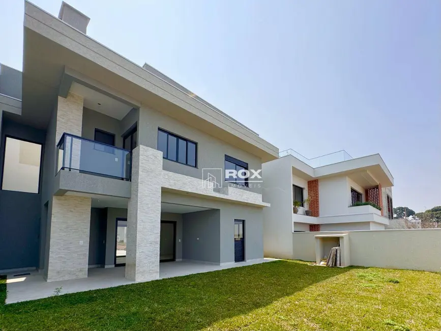 Casa de Condomínio com 4 quartos à venda, 300m2 em Tingui, Curitiba - PR - imagem 9 Foto 9 de Casa de Condomínio com 4 quartos à venda, 300m2 em Tingui, Curitiba - PR