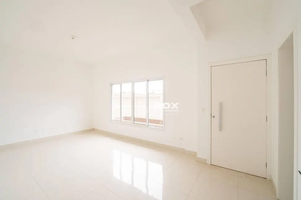 Foto 2 de Sobrado com 3 quartos à venda, 218m2 em Santa Felicidade, Curitiba - PR