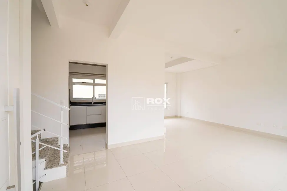 Foto 4 de Sobrado com 3 quartos à venda, 218m2 em Santa Felicidade, Curitiba - PR