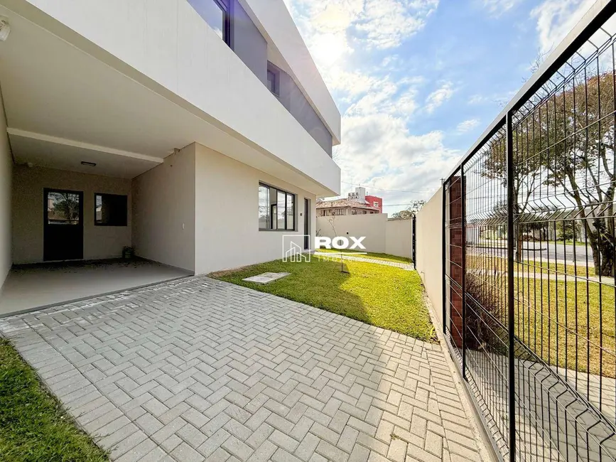 Foto 2 de Sobrado com 3 quartos à venda, 222m2 em Santa Felicidade, Curitiba - PR