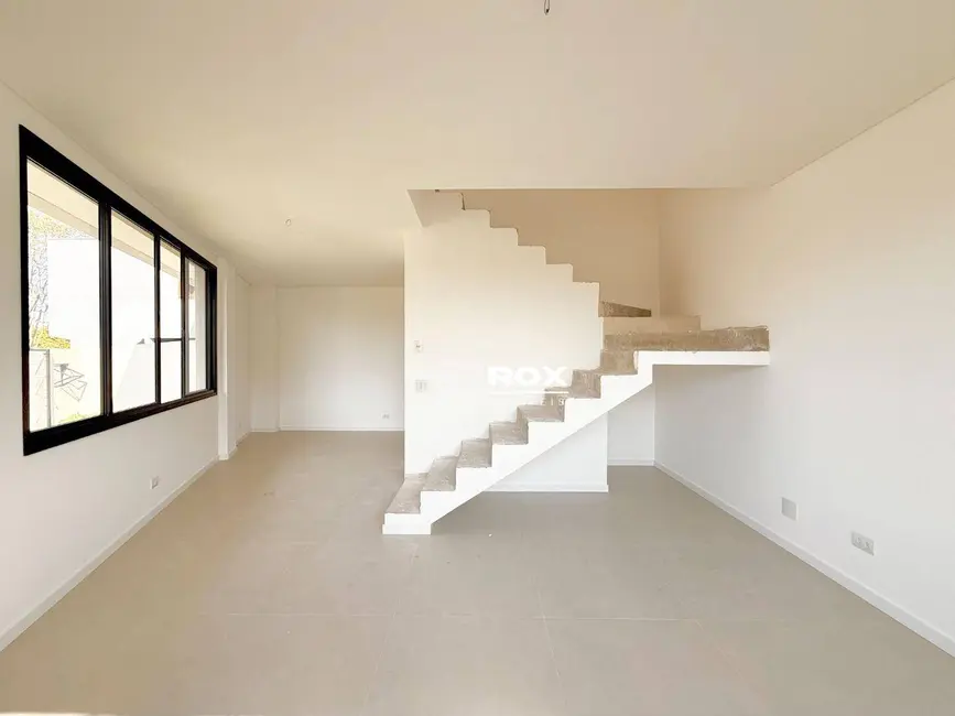 Foto 3 de Sobrado com 3 quartos à venda, 222m2 em Santa Felicidade, Curitiba - PR