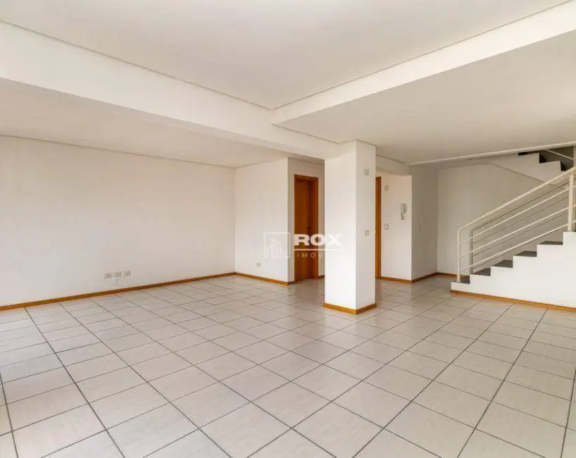 Apartamento com 2 quartos à venda, 123m2 em Centro, Curitiba - PR - imagem 1 Foto 1 de Apartamento com 2 quartos à venda, 123m2 em Centro, Curitiba - PR