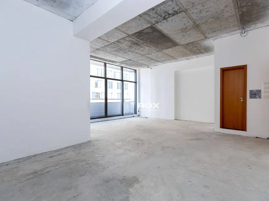 Foto 1 de Sala Comercial à venda, 111m2 em Centro, Curitiba - PR