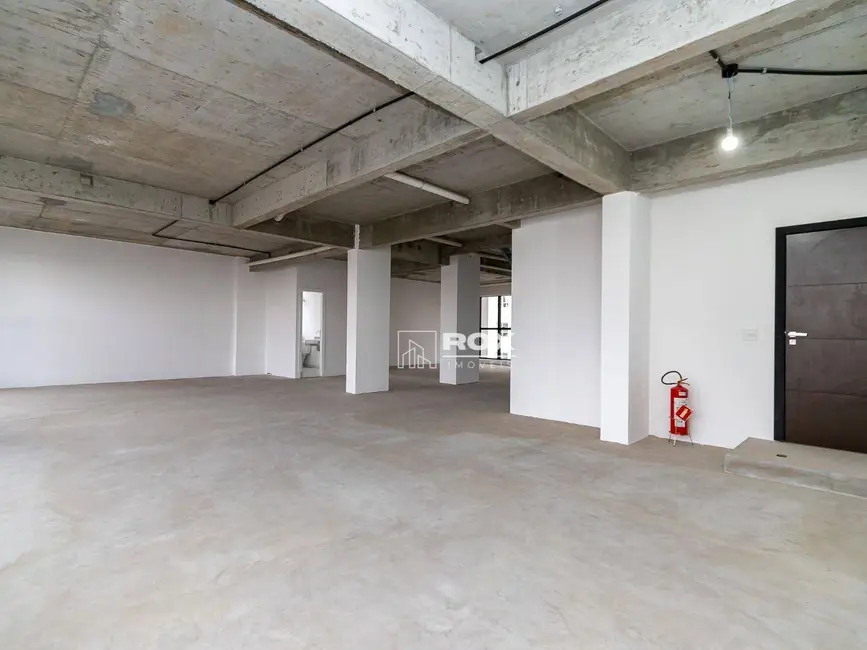 Foto 2 de Sala Comercial à venda, 327m2 em Centro, Curitiba - PR