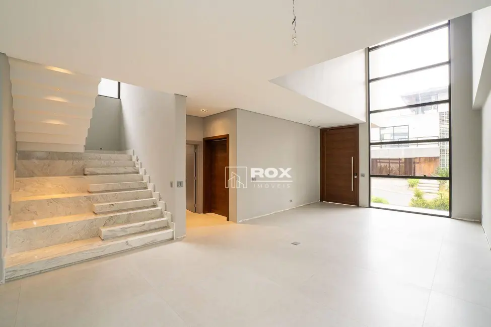 Foto 3 de Casa de Condomínio com 3 quartos à venda, 309m2 em Santa Felicidade, Curitiba - PR