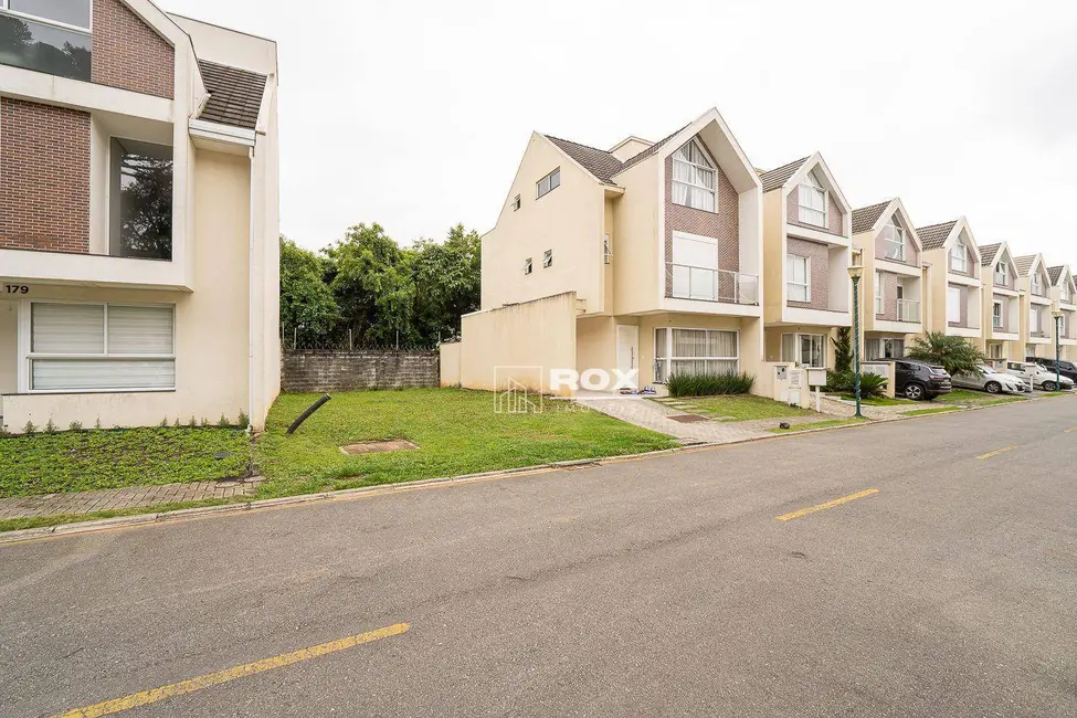 Terreno / Lote à venda, 120m2 em Santa Cândida, Curitiba - PR - imagem 8 Foto 8 de Terreno / Lote à venda, 120m2 em Santa Cândida, Curitiba - PR