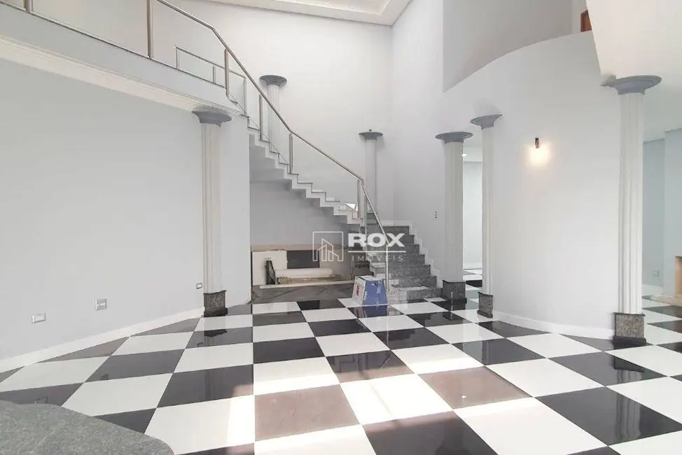 Foto 2 de Sobrado com 4 quartos à venda, 600m2 em Aristocrata, Sao Jose Dos Pinhais - PR