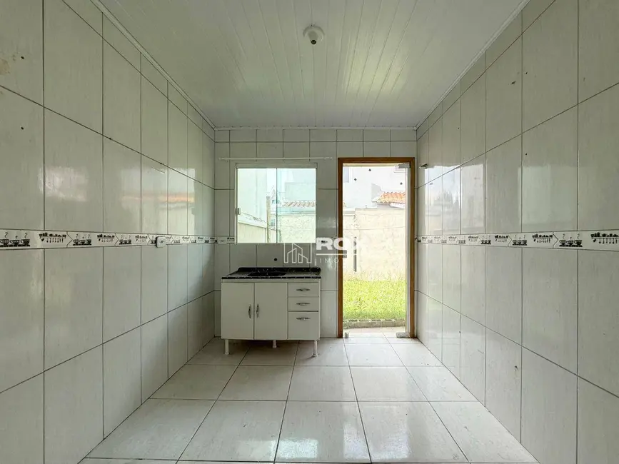 Casa de Condomínio com 3 quartos à venda, 120m2 em Cachoeira, Curitiba - PR - imagem 4 Foto 4 de Casa de Condomínio com 3 quartos à venda, 120m2 em Cachoeira, Curitiba - PR