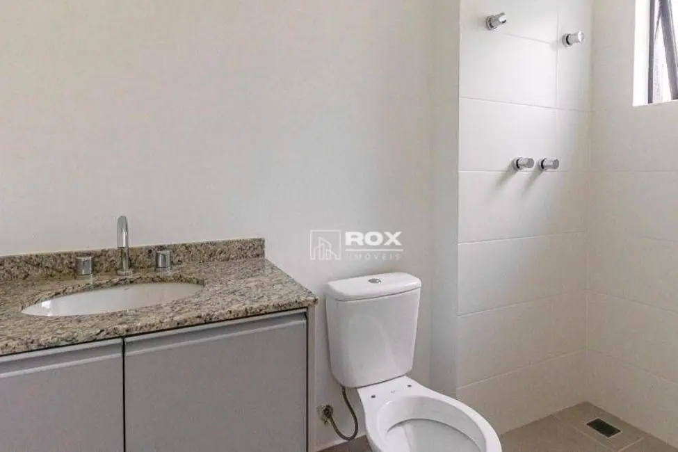Apartamento com 3 quartos à venda, 71m2 em Santo Inácio, Curitiba - PR - imagem 7 Foto 7 de Apartamento com 3 quartos à venda, 71m2 em Santo Inácio, Curitiba - PR