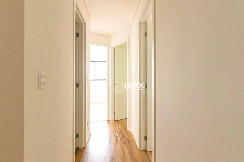 Apartamento com 3 quartos à venda, 71m2 em Santo Inácio, Curitiba - PR - imagem 4 Foto 4 de Apartamento com 3 quartos à venda, 71m2 em Santo Inácio, Curitiba - PR