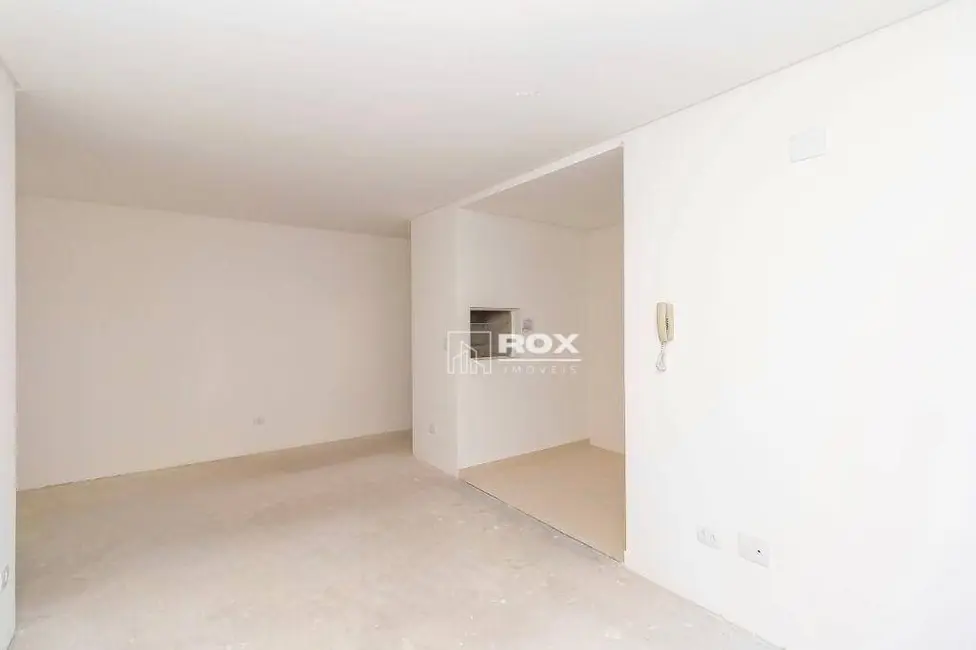 Apartamento com 2 quartos à venda, 56m2 em Santo Inácio, Curitiba - PR - imagem 5 Foto 5 de Apartamento com 2 quartos à venda, 56m2 em Santo Inácio, Curitiba - PR