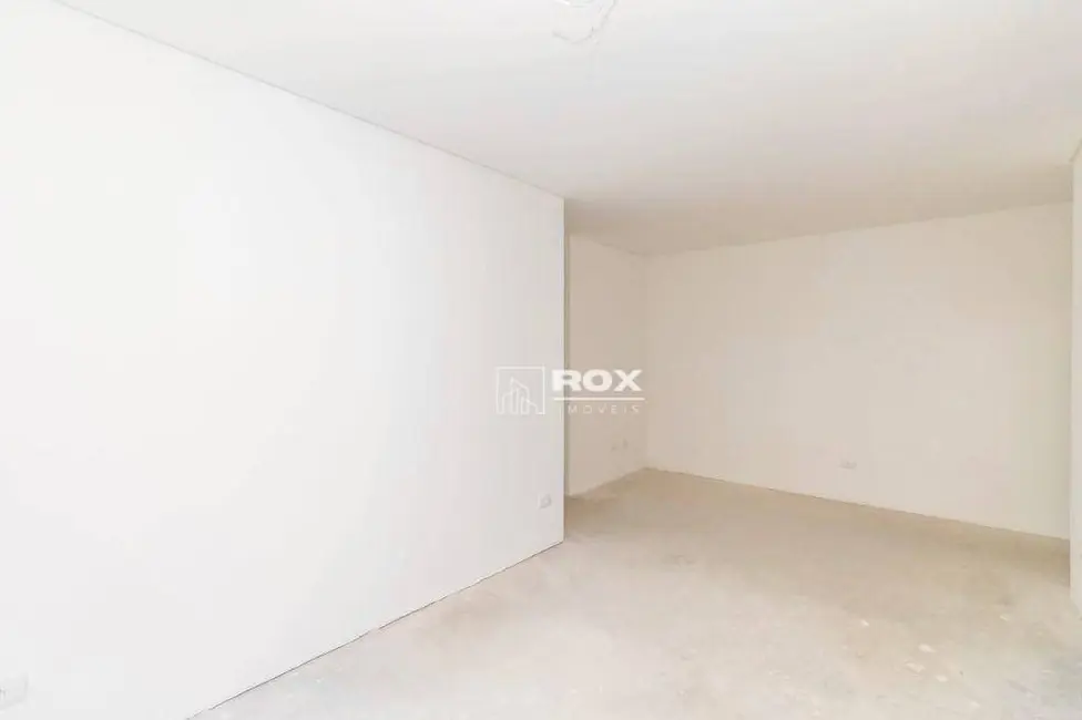 Apartamento com 2 quartos à venda, 56m2 em Santo Inácio, Curitiba - PR - imagem 7 Foto 7 de Apartamento com 2 quartos à venda, 56m2 em Santo Inácio, Curitiba - PR