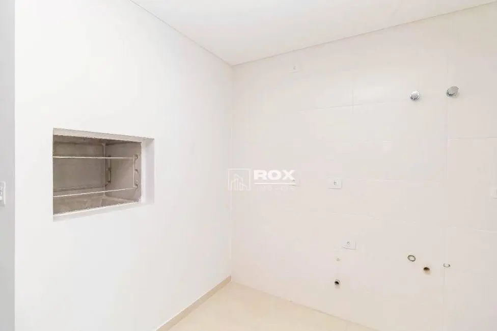 Apartamento com 2 quartos à venda, 56m2 em Santo Inácio, Curitiba - PR - imagem 8 Foto 8 de Apartamento com 2 quartos à venda, 56m2 em Santo Inácio, Curitiba - PR
