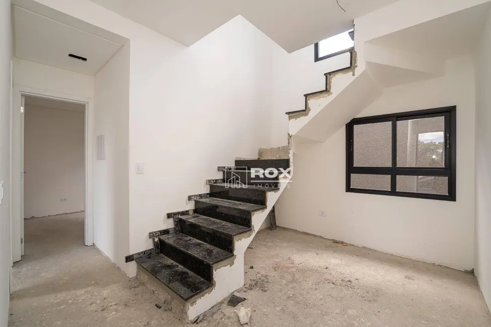 Sobrado com 3 quartos à venda, 40m2 em Boqueirão, Curitiba - PR - imagem 7 Foto 7 de Sobrado com 3 quartos à venda, 40m2 em Boqueirão, Curitiba - PR