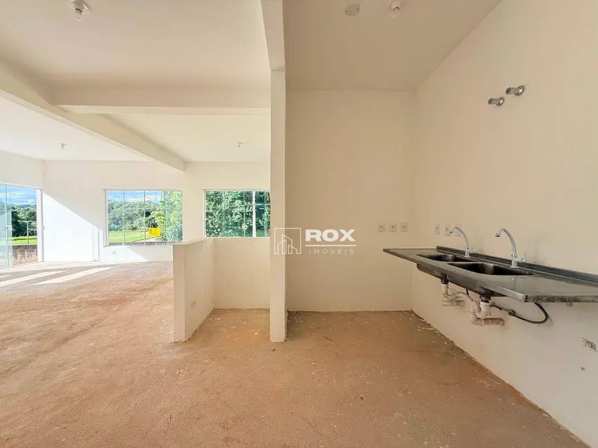 Foto 29 de Casa para alugar, 1390m2 em Santo Inácio, Curitiba - PR