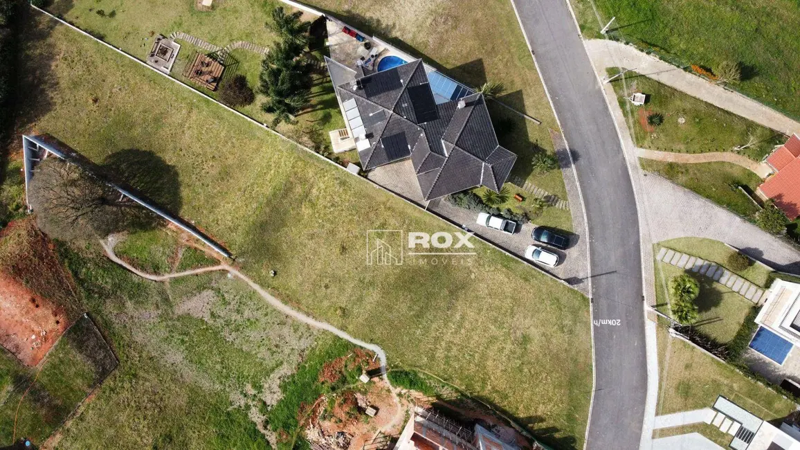 Foto 1 de Terreno / Lote à venda, 1000m2 em Campo Largo - PR