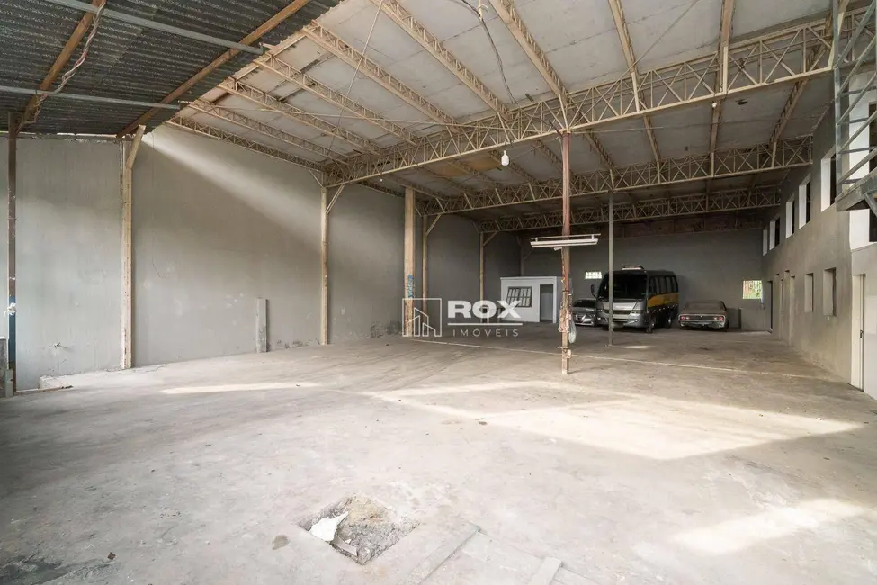Armazém / Galpão à venda, 700m2 em Jardim Monte Santo, Almirante Tamandare - PR - imagem 7 Foto 7 de Armazém / Galpão à venda, 700m2 em Jardim Monte Santo, Almirante Tamandare - PR
