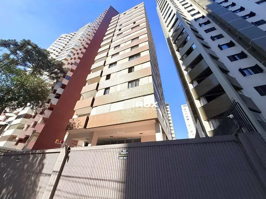 Foto 3 de Apartamento com 3 quartos para alugar, 253m2 em Batel, Curitiba - PR