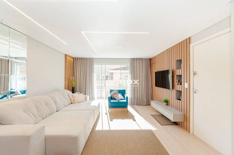 Foto 3 de Sobrado com 3 quartos à venda, 220m2 em Santa Felicidade, Curitiba - PR