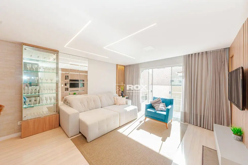 Foto 1 de Sobrado com 3 quartos à venda, 220m2 em Santa Felicidade, Curitiba - PR