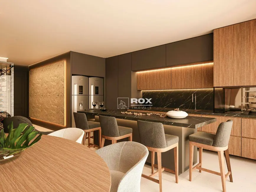 Sobrado com 3 quartos à venda, 297m2 em Santa Felicidade, Curitiba - PR - imagem 6 Foto 6 de Sobrado com 3 quartos à venda, 297m2 em Santa Felicidade, Curitiba - PR