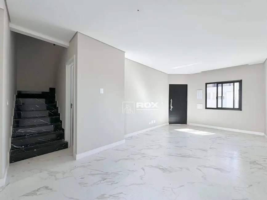 Foto 3 de Sobrado com 3 quartos à venda, 129m2 em Santa Felicidade, Curitiba - PR