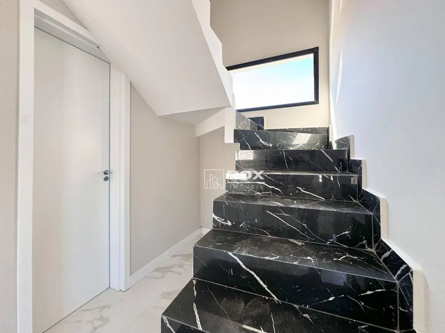 Foto 9 de Sobrado com 3 quartos à venda, 130m2 em Santa Felicidade, Curitiba - PR