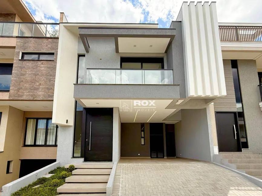 Foto 1 de Casa de Condomínio com 3 quartos à venda, 200m2 em Santa Cândida, Curitiba - PR